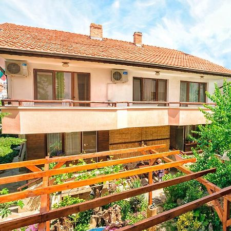 Holiday House Gendar, Chernomorets Luaran gambar